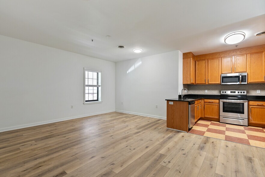More Photos Of , Richmond Multifamily For Sale