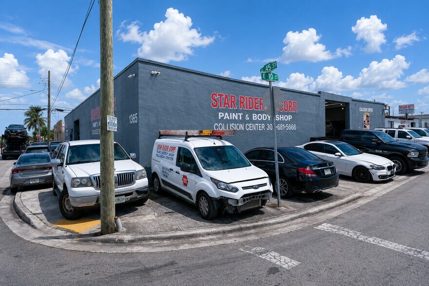 More Photos Of 1025 E 45th St, Hialeah Auto Salvage Facility For Sale