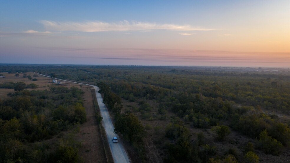 More Photos Of 879 County Road 421, Gonzales Land For Sale