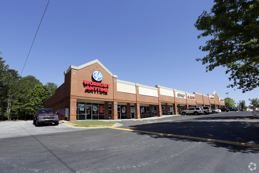 Primary Photo Of 3035 Centerville Hwy, Snellville Supermarket For Lease