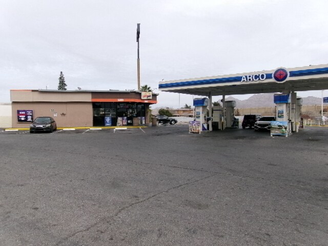 More Photos Of 3885 E Charleston Blvd, Las Vegas Convenience Store For Sale
