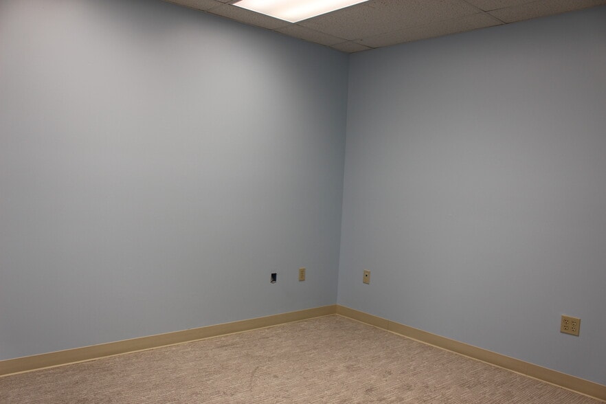 More Photos Of 5000 W 4th St, Hattiesburg Medical For Lease