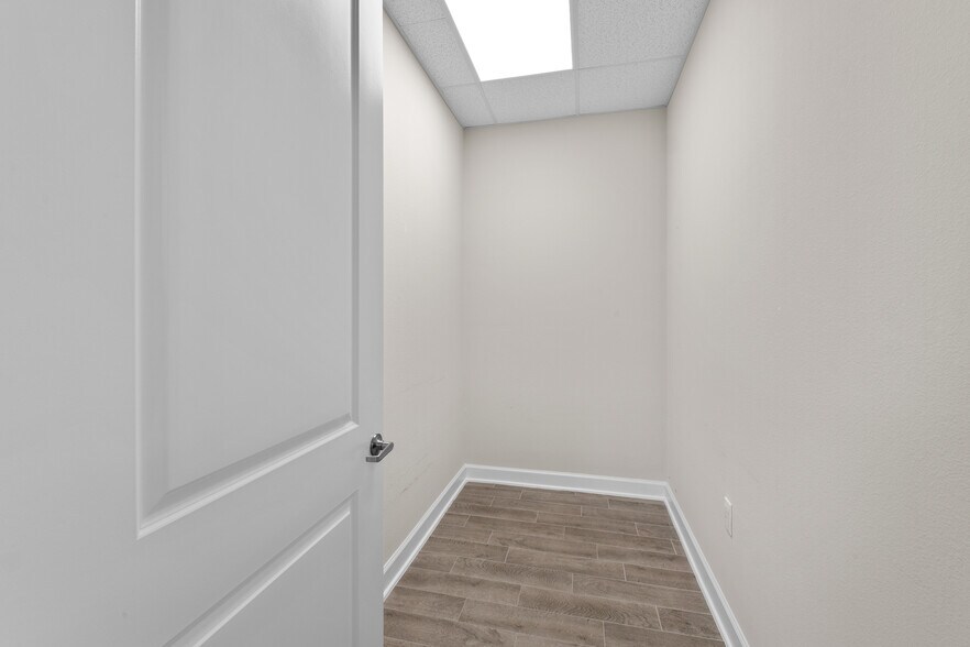 More Photos Of 23410 Grand Reserve Dr, Katy Medical For Sale