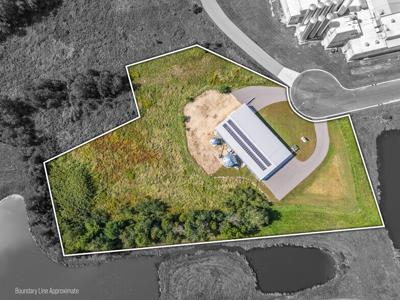 More Photos Of 605 Greenway Ct, Reedsburg Industrial For Sale