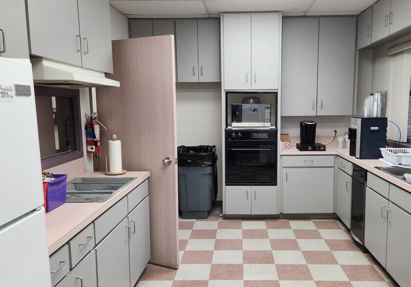 More Photos Of 810 Lipscomb St, Fort Worth Medical For Lease