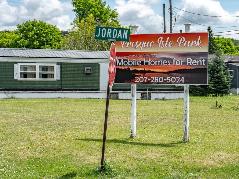 More Photos Of 50 Davis St, Presque Isle Manufactured Housing Mobile Home Park For Sale
