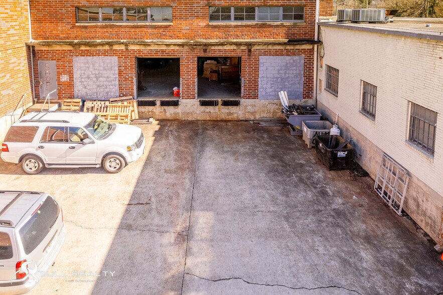 More Photos Of 979 Donnelly Ave SW, Atlanta Warehouse For Sale