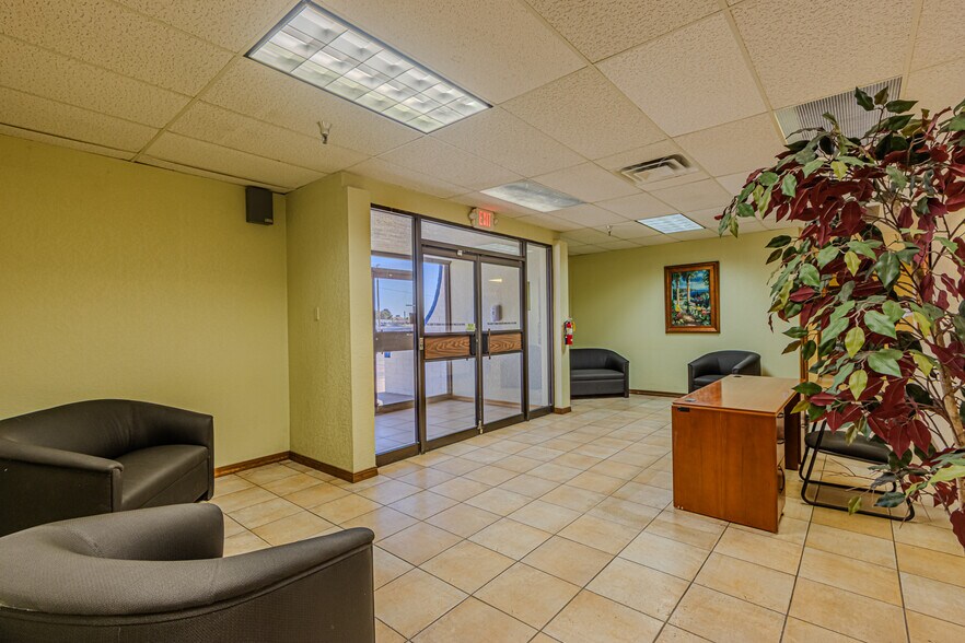 More Photos Of 201 S Darrington Rd, Horizon City Research And Development For Lease