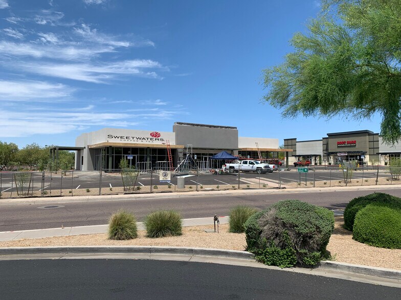 More Photos Of 14850 N 87th St, Scottsdale Freestanding For Lease