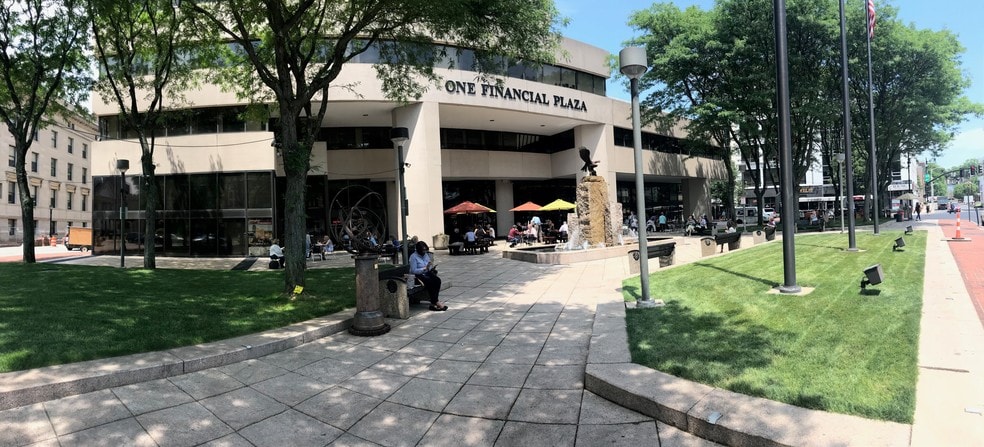 More Photos Of 1350 Main St, Springfield Office For Lease