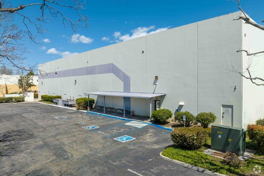 More Photos Of 809 Calle Plano, Camarillo Manufacturing For Lease