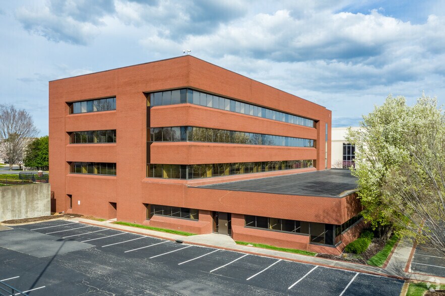 Primary Photo Of 3055 Lebanon Pike, Nashville Unknown For Lease