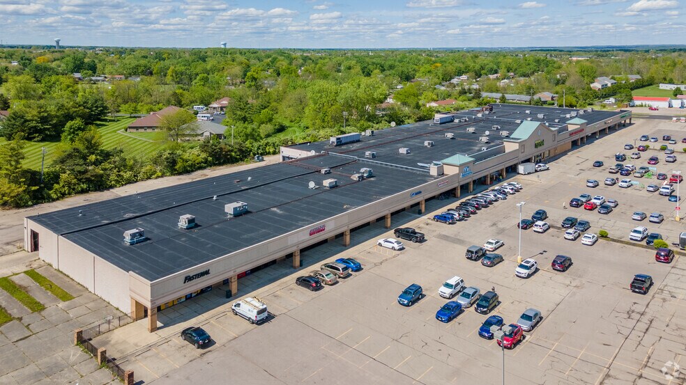 More Photos Of 1065 Reading Rd, Mason Unknown For Lease
