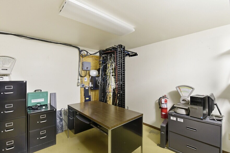 More Photos Of 13026 Rosecrest Dr, Houston Office For Lease