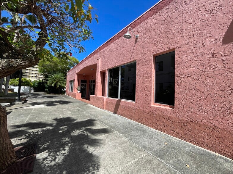 More Photos Of 418-A Kuulei Rd, Kailua Freestanding For Lease