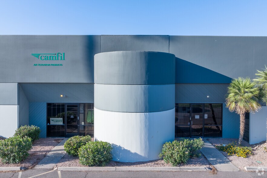 More Photos Of 4433 W Van Buren St, Phoenix Warehouse For Lease