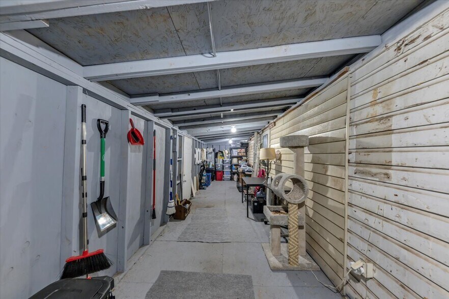 More Photos Of 6071 N Main St SE, Acworth Flex For Sale