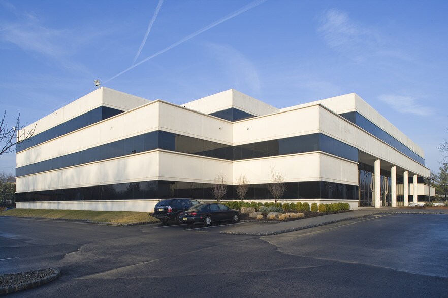 More Photos Of 25 Vreeland Rd, Florham Park Medical For Lease