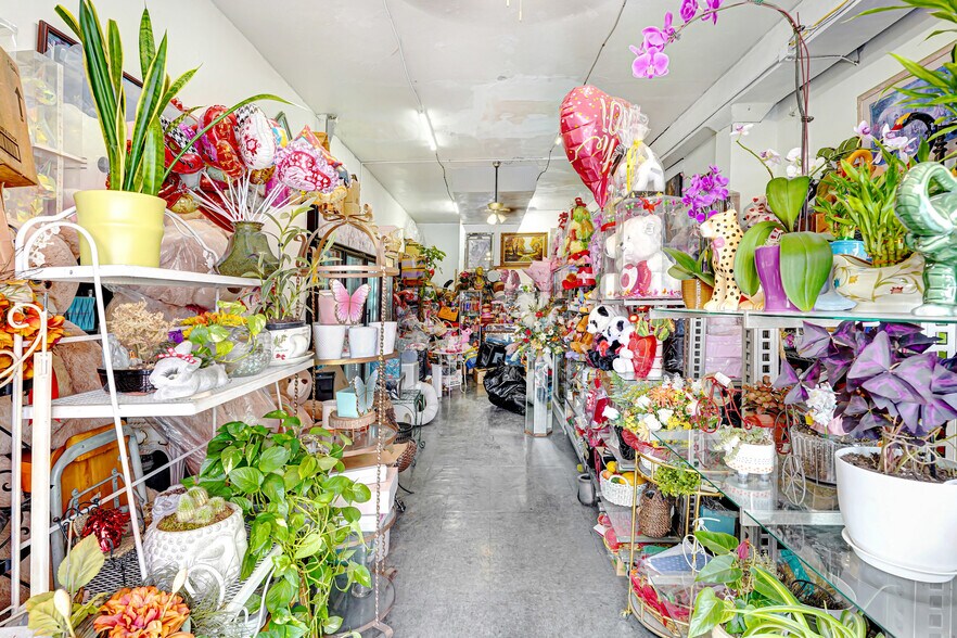 More Photos Of 5151-5161 Vermont Ave, Los Angeles Storefront Retail Residential For Sale