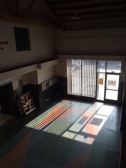 More Photos Of 1950 S Santa Fe Ave, Los Angeles Warehouse For Lease