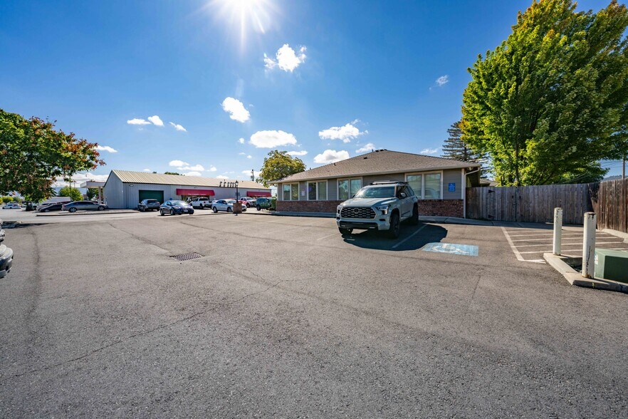 More Photos Of 2436 W Main St, Medford Office For Sale