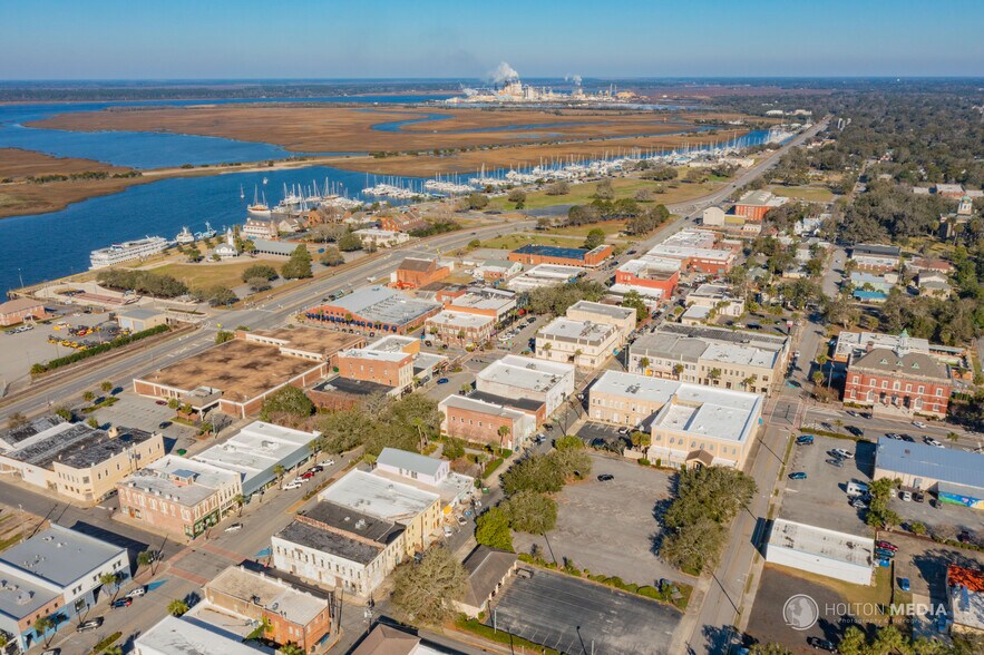 More Photos Of 1418 Newcastle St, Brunswick Storefront For Lease