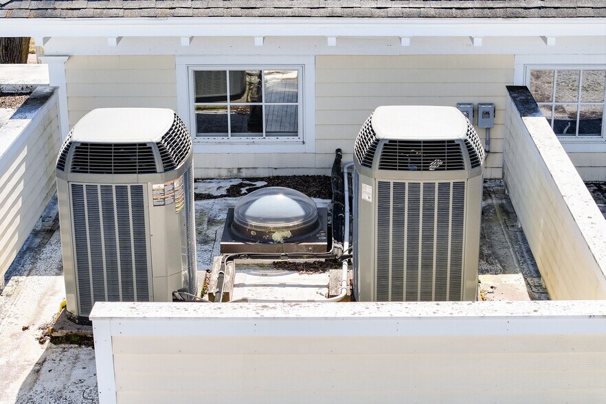 More Photos Of 204 Main St, Orleans Medical For Sale