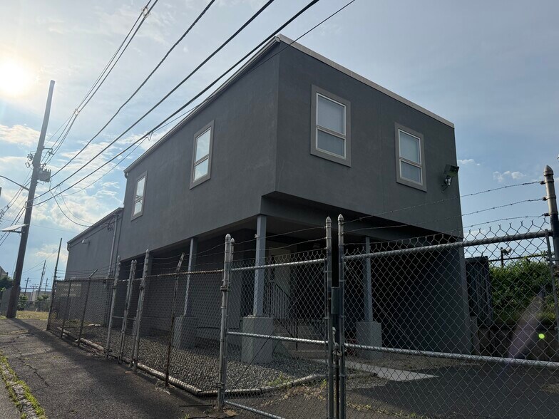 More Photos Of 356 McLean Blvd, Paterson Industrial For Sale