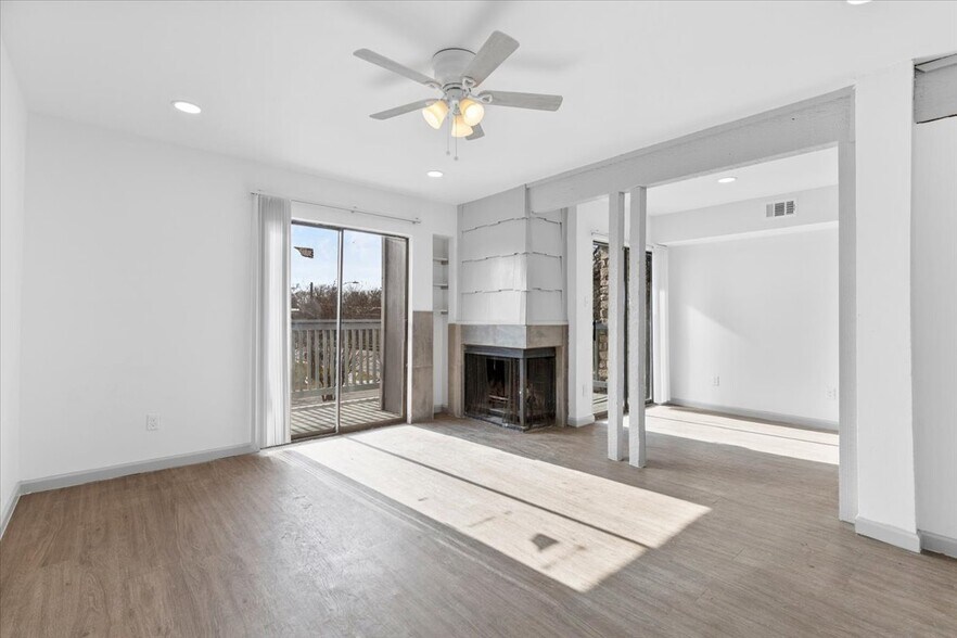 More Photos Of 5220 Tahoe Trl, Austin Apartments For Sale