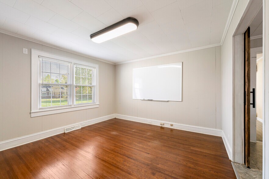 More Photos Of 2310 Concord Lake Rd, Kannapolis Office Residential For Lease
