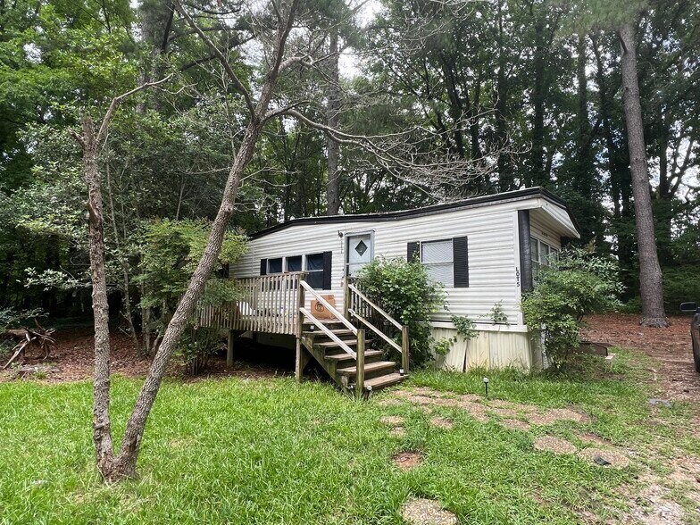 More Photos Of 9645 Eden Trl, Fuquay Varina Manufactured Housing Mobile Home Park For Sale