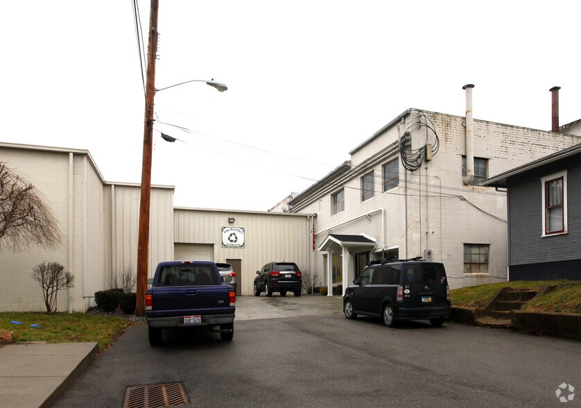 More Photos Of 183 Edgeworth Ave, East Palestine Industrial For Sale