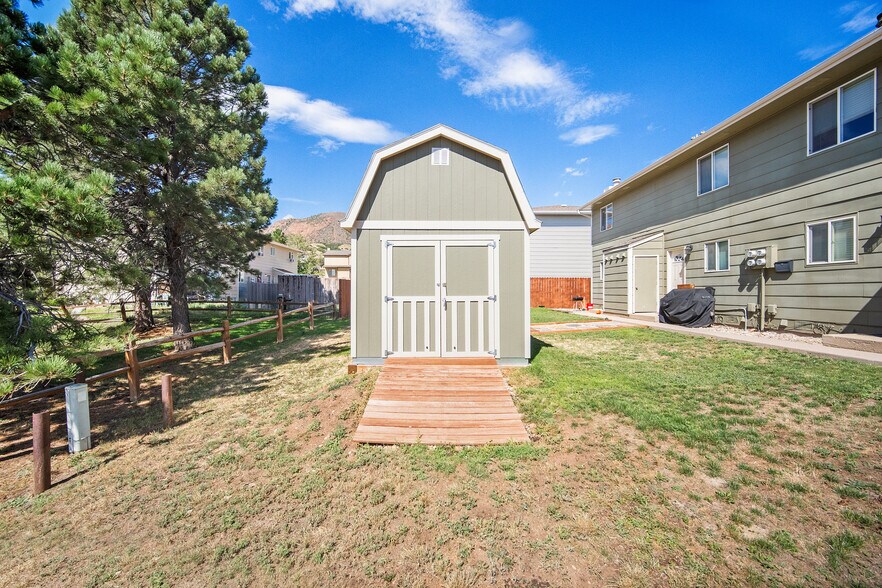 More Photos Of 2350 Split Rock Dr, Colorado Springs Apartments For Sale