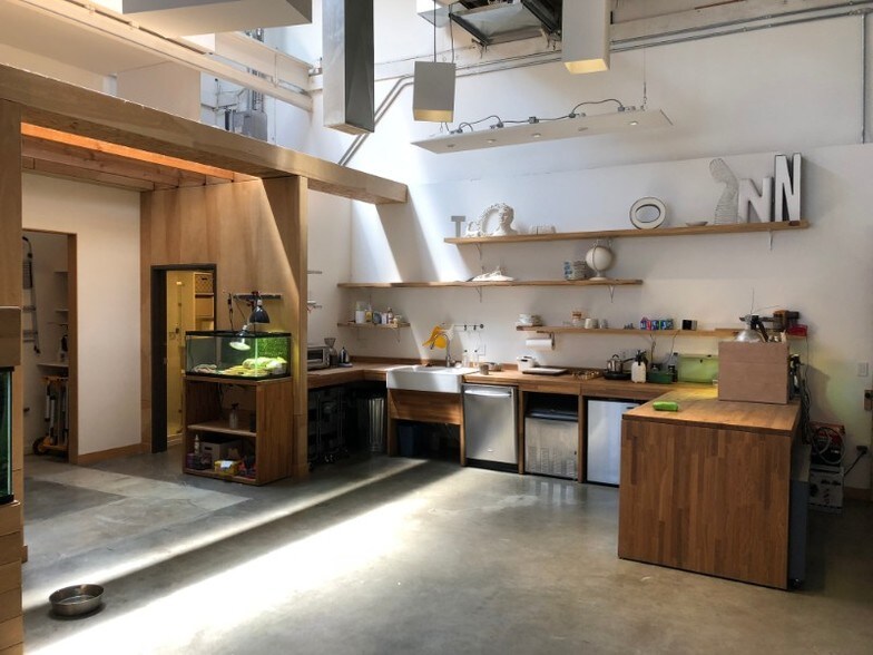 More Photos Of 1205-1227 SE Stark St, Portland Storefront Retail Office For Sale