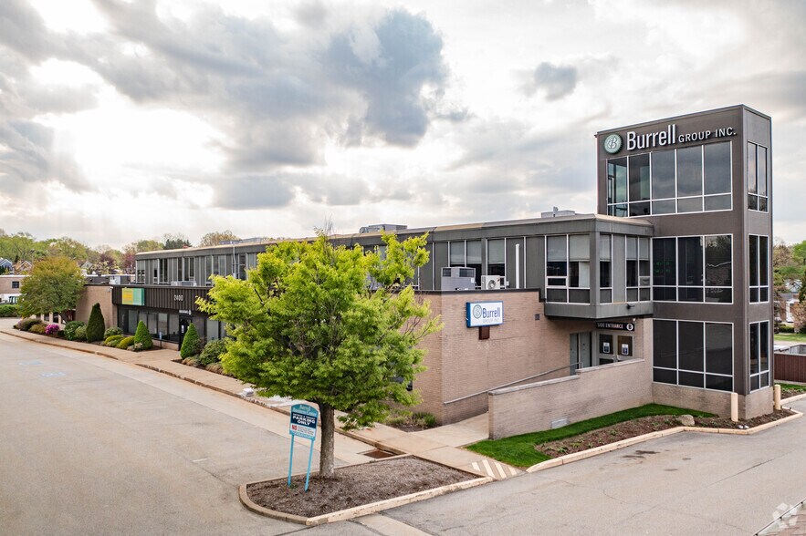 Primary Photo Of 2400 Leechburg Rd, New Kensington Office For Lease