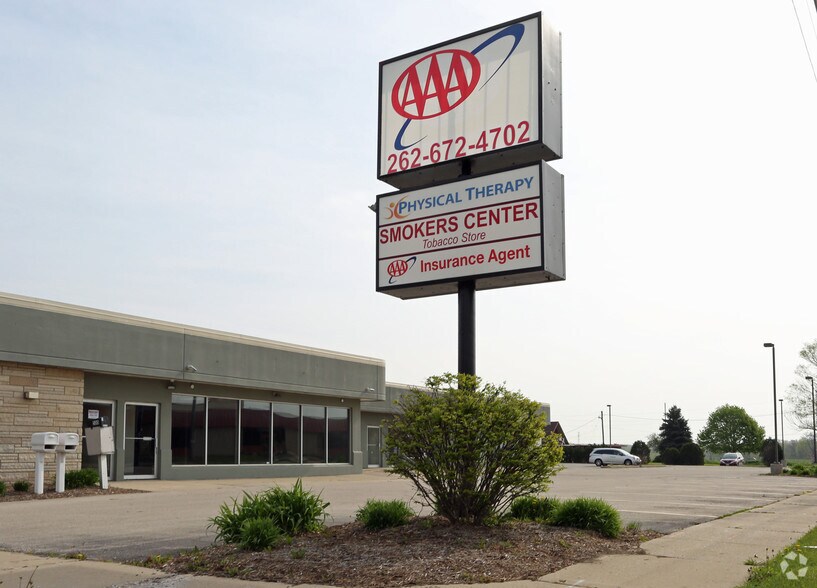 More Photos Of 8700 Durand Ave, Sturtevant Storefront For Lease