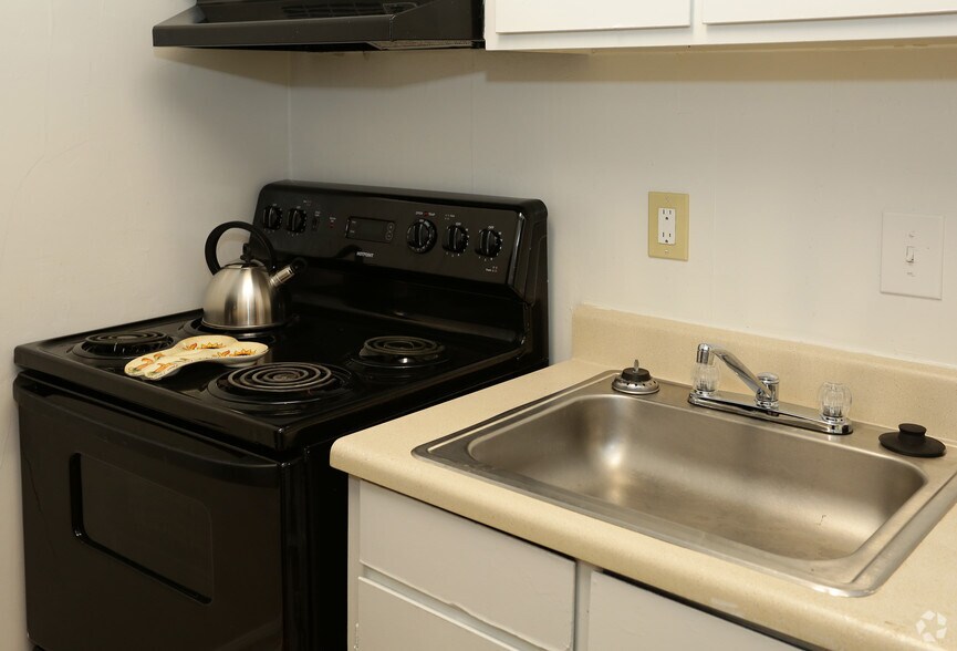 More Photos Of 360 Riverside Pkwy, Austell Apartments For Sale