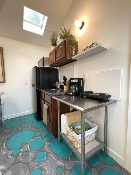 More Photos Of 118 NW 24th St, Miami Apartments For Sale