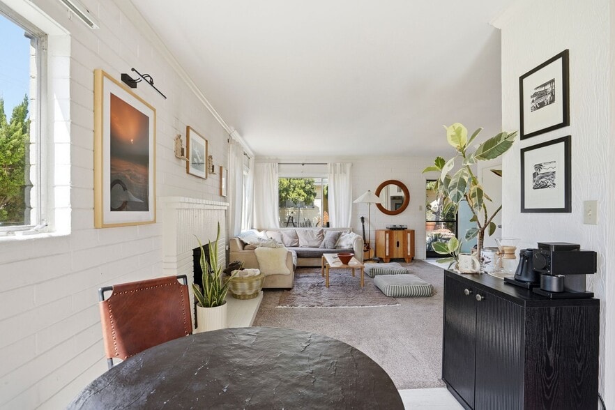 More Photos Of 428-438 Rosemont St, La Jolla Apartments For Sale