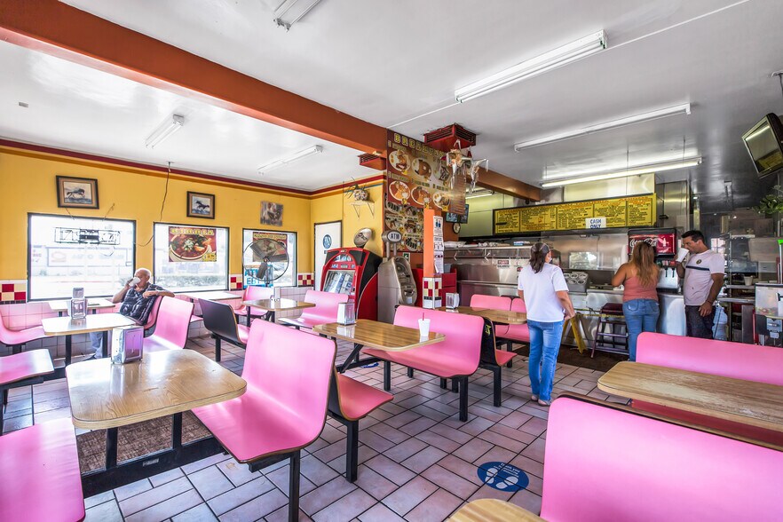 More Photos Of 3162 Martin Luther King Jr Blvd, Lynwood Restaurant For Sale