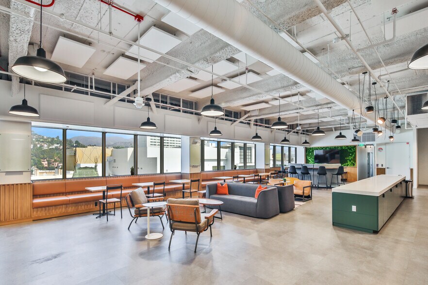 More Photos Of 6922 Hollywood Blvd, Los Angeles Office For Lease