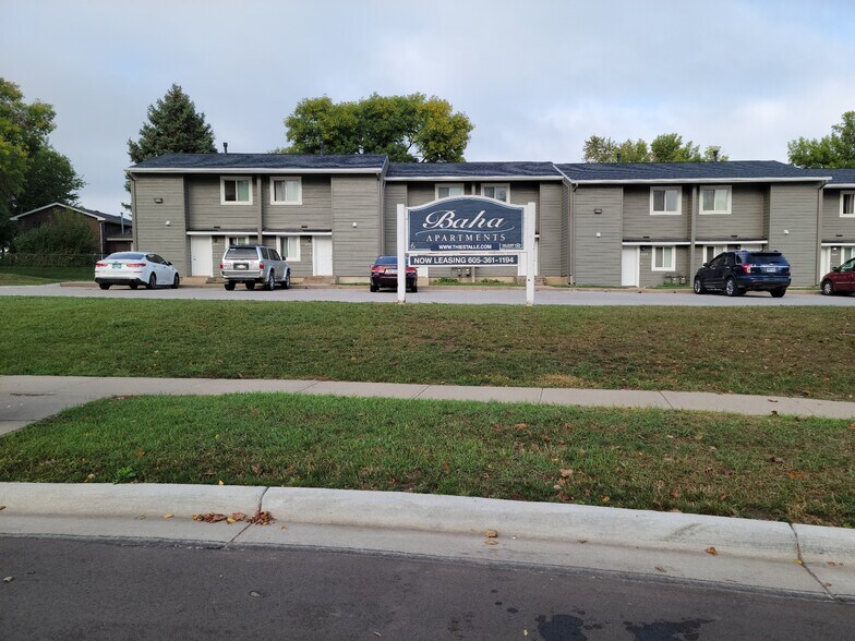More Photos Of 4617 S Baha Ave, Sioux Falls Apartments For Sale