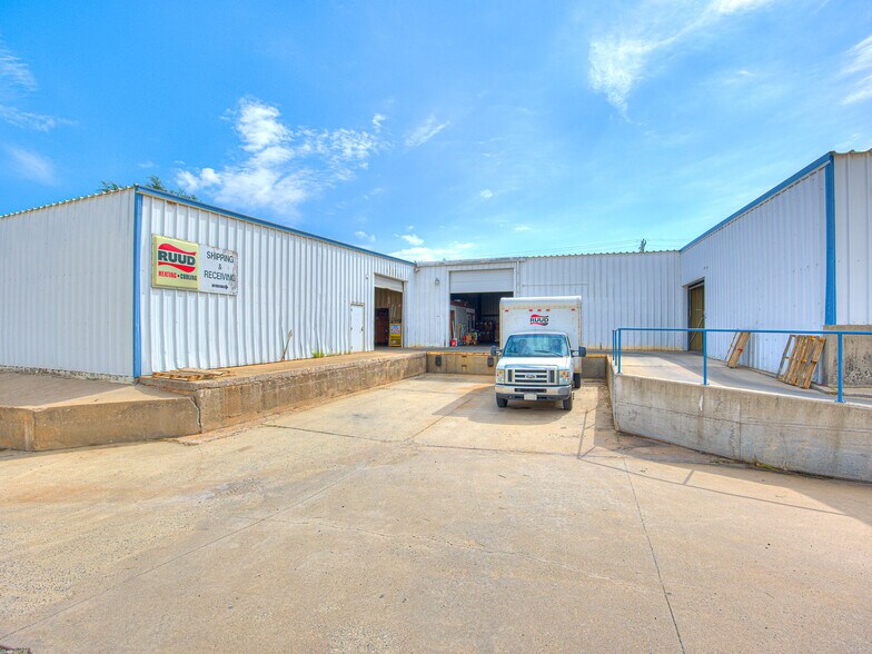 More Photos Of 3403 E Reno Ave, Oklahoma City Unknown For Lease