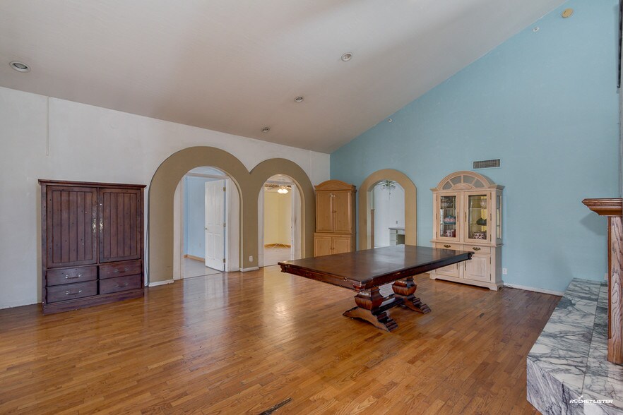 More Photos Of 14414 N 29th St, Phoenix Assisted Living For Lease