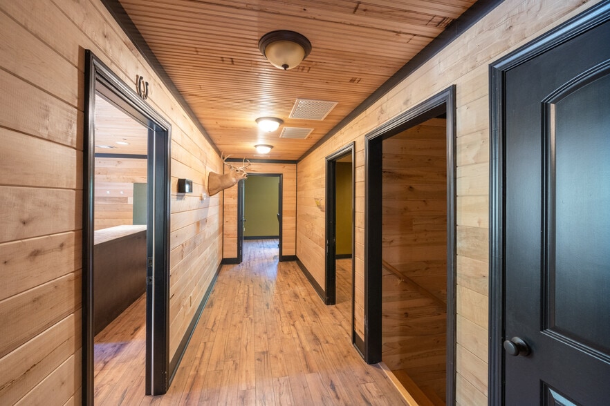 More Photos Of 215 Baker Rd, Huntingdon Lodge Meeting Hall For Sale