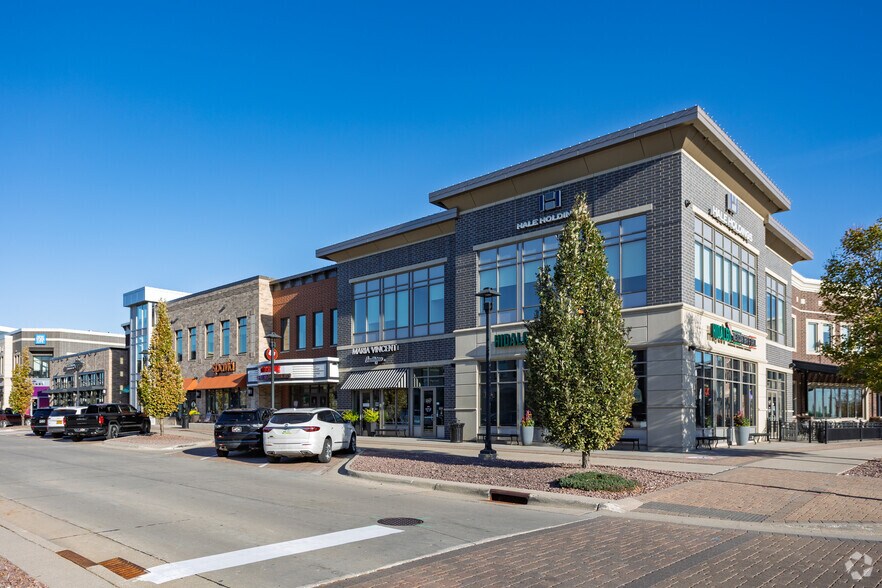 More Photos Of 1631 SW Main St, Ankeny Storefront Retail Office For Lease