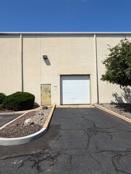 More Photos Of 171 Industrial Pky, Branchburg Manufacturing For Lease