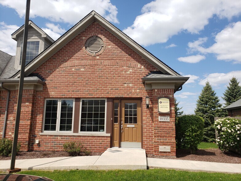 More Photos Of 10331-10335 W Lincoln Hwy, Frankfort Office For Sale