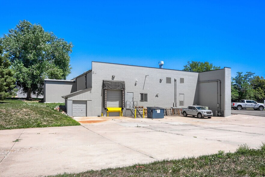 More Photos Of 573 S Arthur Ave, Louisville Warehouse For Sale