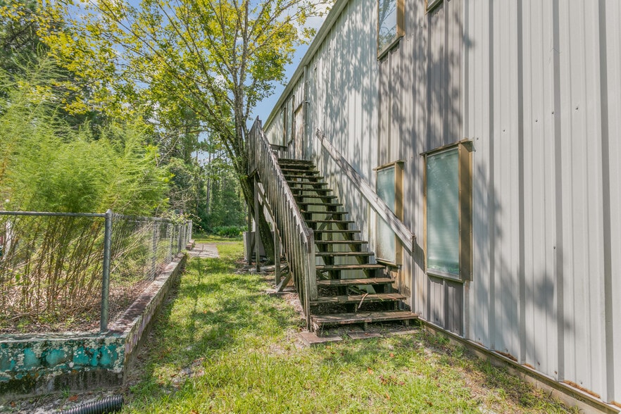 More Photos Of 3601 E Moody Blvd, Bunnell Religious Facility For Sale